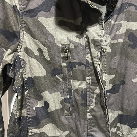 Dark green camouflage cinch-waist jacket, size L - Picture 7 of 9